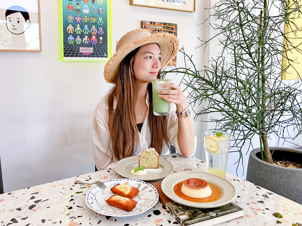 花蓮新城美食-Cabret Cafe-台九線上，藝術畫廊般的日雜文青風格咖啡廳/寵物友善 @靜兒貪吃遊玩愛分享