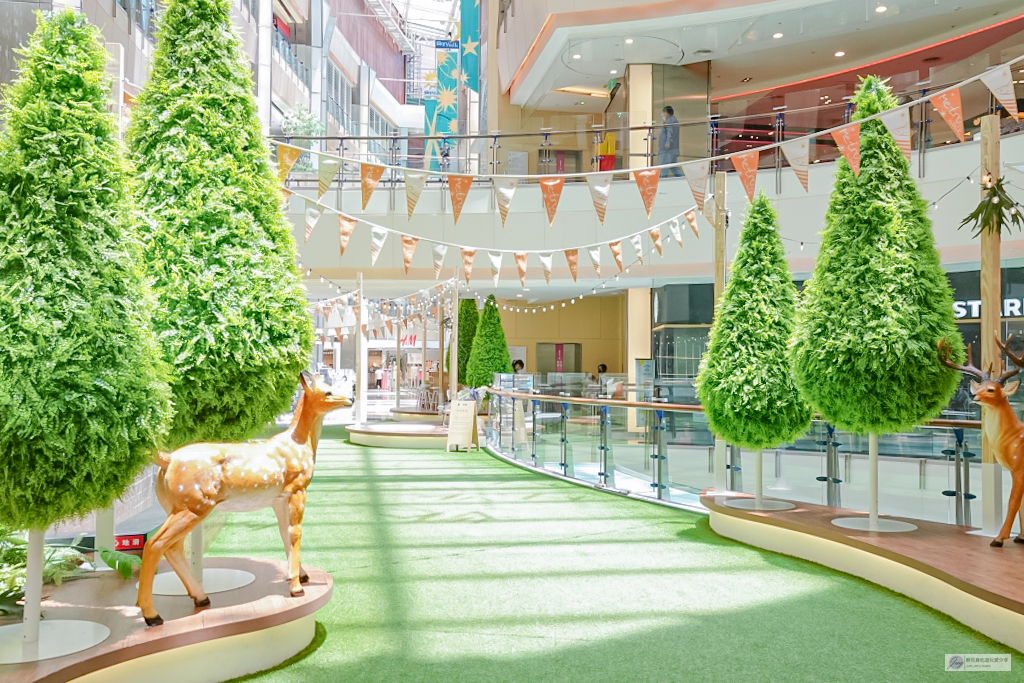 野餐模式啟動！穿梭桃園森林秘境，大江購物中心好拍又好玩，輕食甜點飲料最齊全，免費停車免流汗 @靜兒貪吃遊玩愛分享