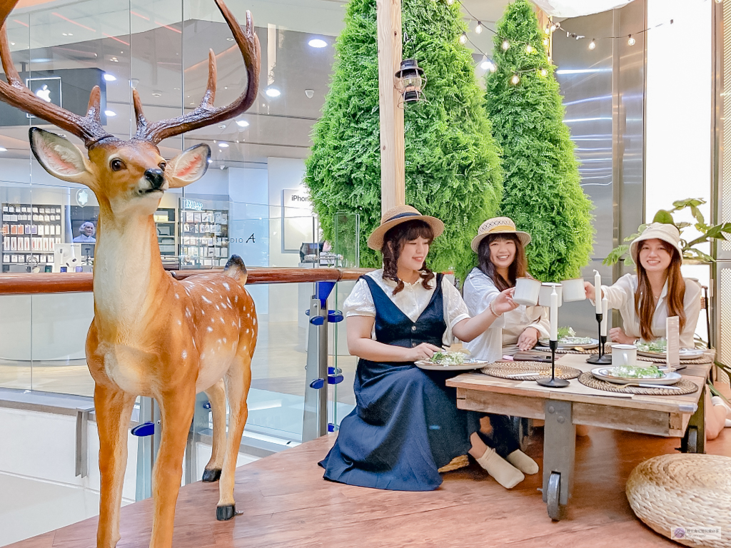 野餐模式啟動！穿梭桃園森林秘境，大江購物中心好拍又好玩，輕食甜點飲料最齊全，免費停車免流汗 @靜兒貪吃遊玩愛分享