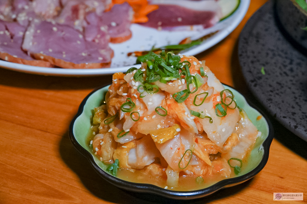 桃園美食-川御燒肉專門店-職人炭烤聚餐首選！新推出無菜單料理$399調酒無限暢飲/寵物友善餐廳 @靜兒貪吃遊玩愛分享