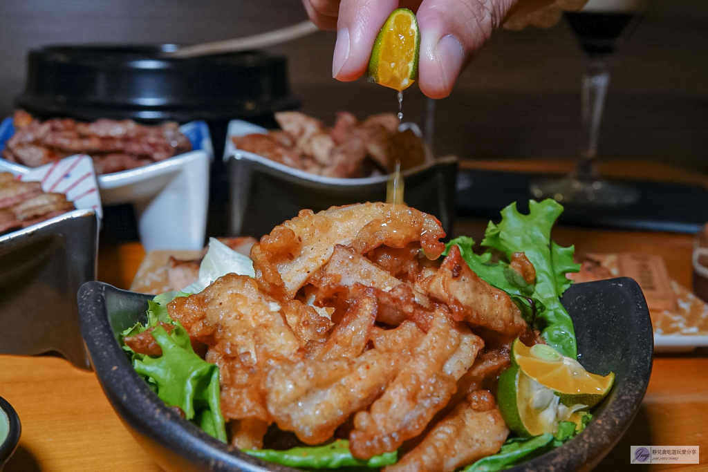 桃園美食-川御燒肉專門店-職人炭烤聚餐首選！新推出無菜單料理$399調酒無限暢飲/寵物友善餐廳 @靜兒貪吃遊玩愛分享