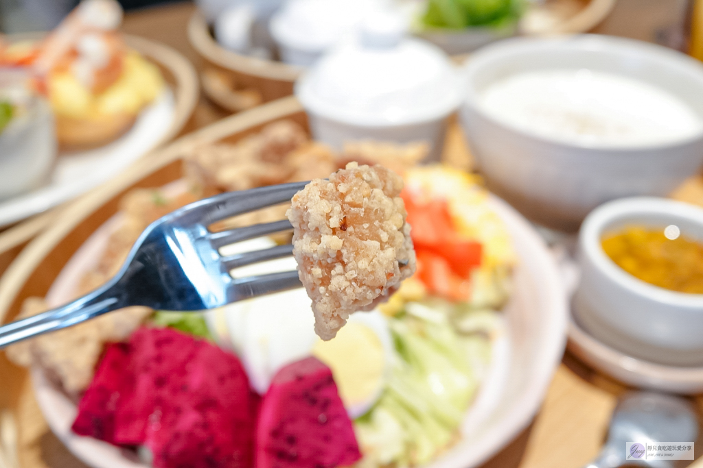 宜蘭美食-花靜食-韓式風格絕美空靈系早午餐，真的沒有賣咖啡 @靜兒貪吃遊玩愛分享