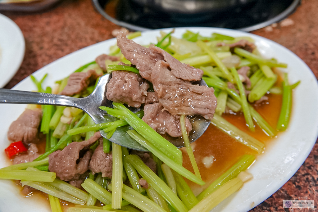 桃園中壢美食-江家羊肉(原台灣羊料理店)-超難預約！溫體羊清燉鍋新鮮無騷味 三層肉超有水準 @靜兒貪吃遊玩愛分享