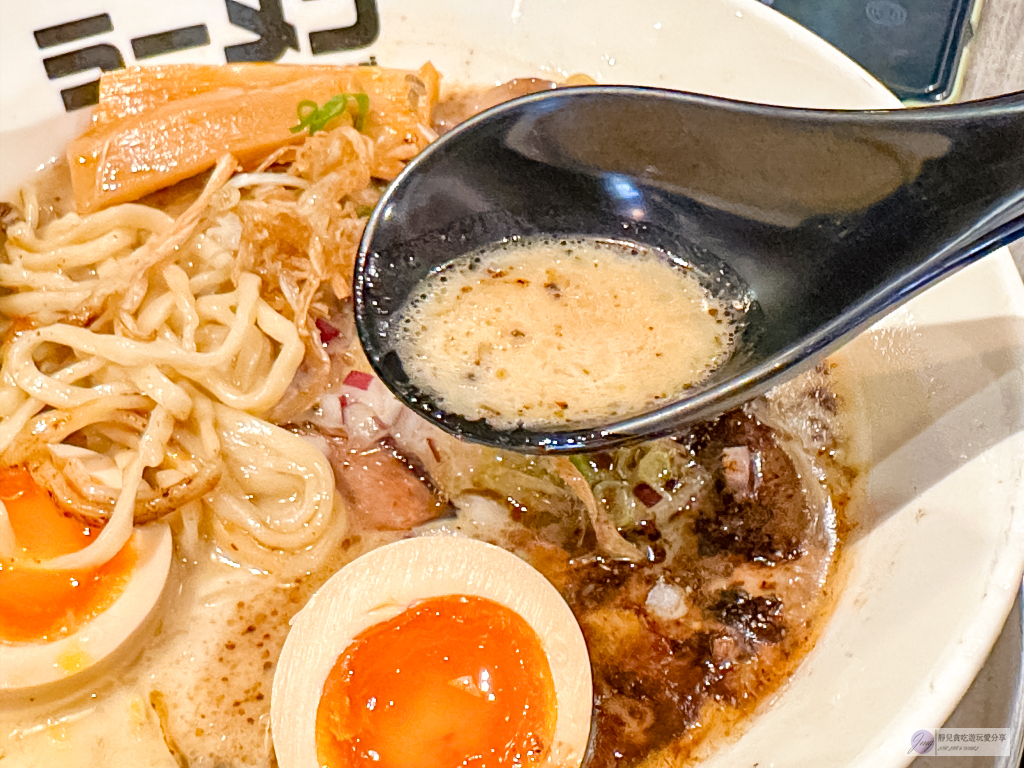 桃園美食-森mori ラーメン-手工費時熬煮雞豚湯頭 濃郁醇厚不膩的日式拉麵/鄰近武陵高中 @靜兒貪吃遊玩愛分享