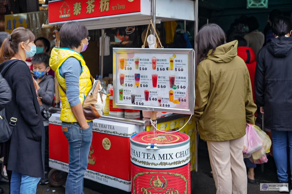 桃園中壢美食-泰茶枋ชาไทย-排隊人氣飲品！道地的泰式奶茶、泰式奶綠/忠貞市場美食推薦 @靜兒貪吃遊玩愛分享