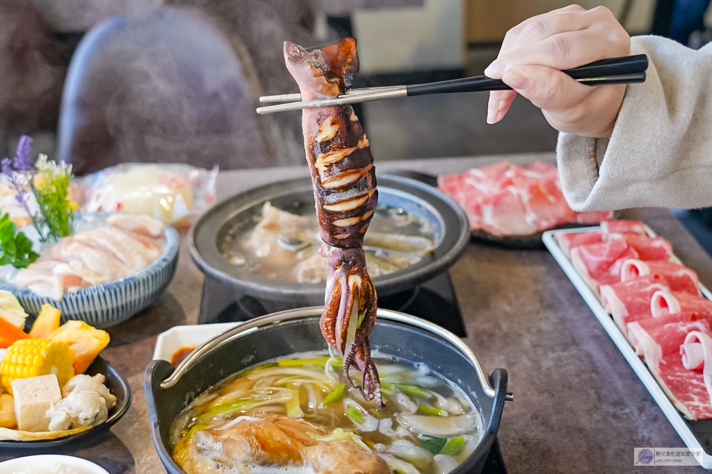 新竹竹北美食-超人氣排隊名店！一吃就圈粉的台式爆炒火鍋/狂一鍋 竹北插旗 @靜兒貪吃遊玩愛分享