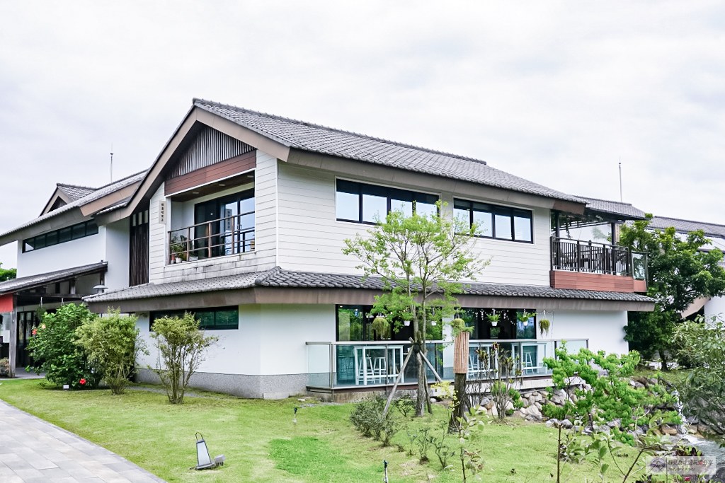 宜蘭住宿-綠舞國際觀光飯店-秒飛日本！！浪漫的Hakama文青袴初體驗，新萌寵梅花鹿超療癒，黑RuRu與藝人炎亞綸聯名甜點 @靜兒貪吃遊玩愛分享