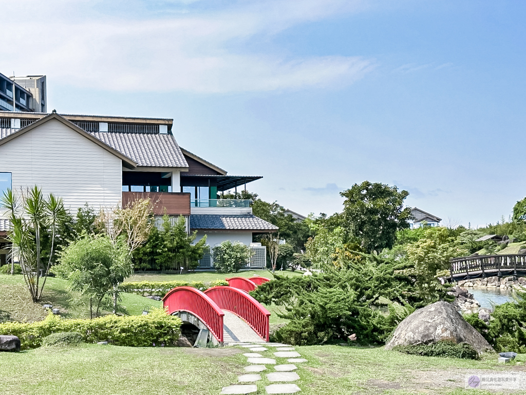 宜蘭住宿-綠舞國際觀光飯店-秒飛日本！！浪漫的Hakama文青袴初體驗，新萌寵梅花鹿超療癒，黑RuRu與藝人炎亞綸聯名甜點 @靜兒貪吃遊玩愛分享