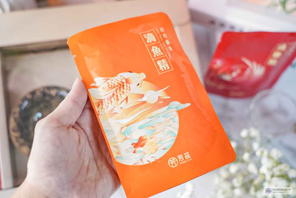 宅配美食-芳茲生技-滴雞精界的愛馬仕！！嚴選90天契作紅羽土雞與半海水養殖虱目魚新鮮滴煉，日月養生雞魚饗宴禮盒，母親節送禮首選！ @靜兒貪吃遊玩愛分享