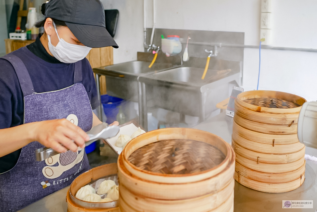 宜蘭礁溪美食-正好鮮肉小籠包-手工現做現桿現包！皮薄多汁人氣小籠包 @靜兒貪吃遊玩愛分享