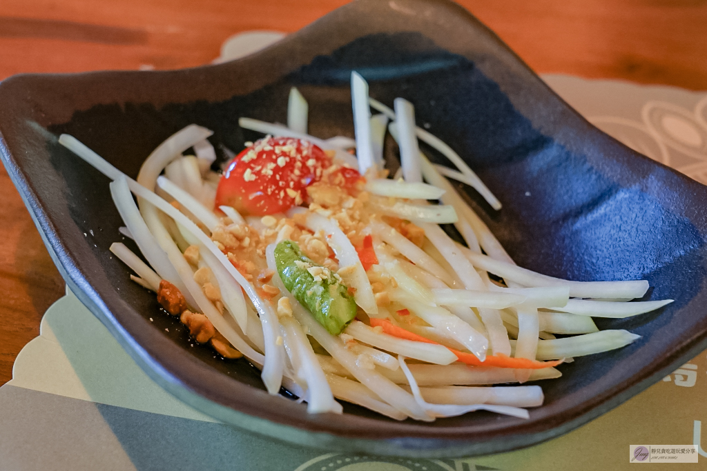 南投魚池美食-烏布雨林峇里島主題餐廳-秒飛峇里島！隱藏在深山雨林裡的印尼特色異國料理 @靜兒貪吃遊玩愛分享