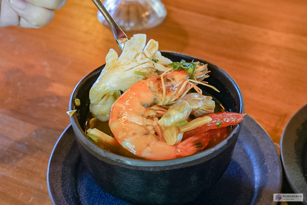 南投魚池美食-烏布雨林峇里島主題餐廳-秒飛峇里島！隱藏在深山雨林裡的印尼特色異國料理 @靜兒貪吃遊玩愛分享