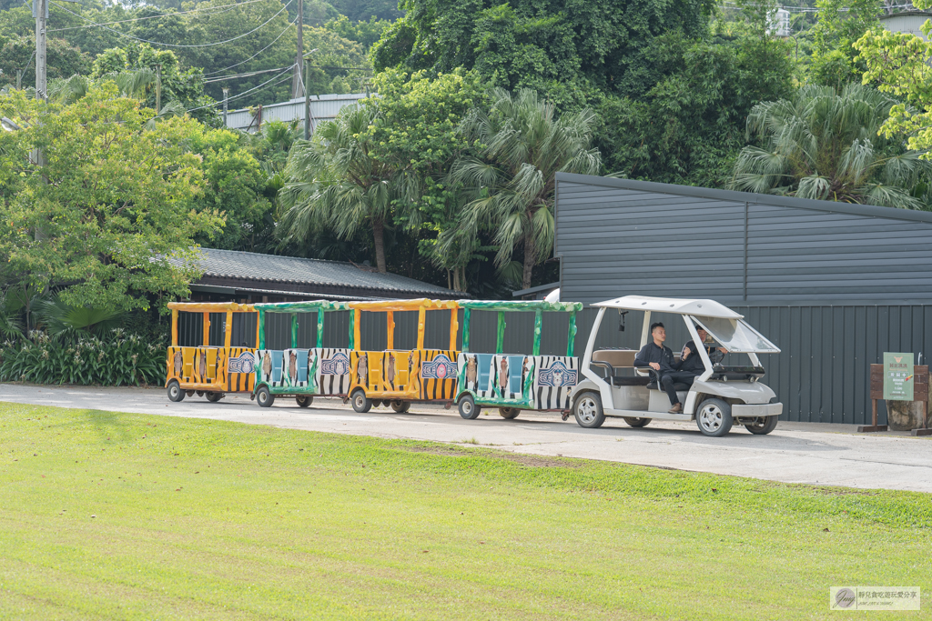 苗栗三灣頂級豪華露營-斑比跳跳-頂級露營車！高質感一泊四食奢華魚子醬松露Pizza、日本全和牛、波士頓龍蝦高檔食材，郭董周董都來過/鄰近南庄老街 @靜兒貪吃遊玩愛分享