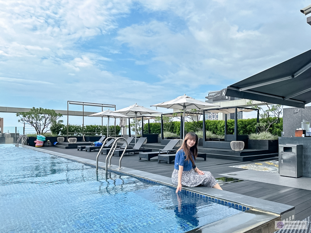 宜蘭礁溪住宿-晶泉丰旅-北台灣首座高空無邊際泳池、Happy Hour品酒、三燔礁溪壽喜燒吃到飽/鄰近礁溪火車站 @靜兒貪吃遊玩愛分享