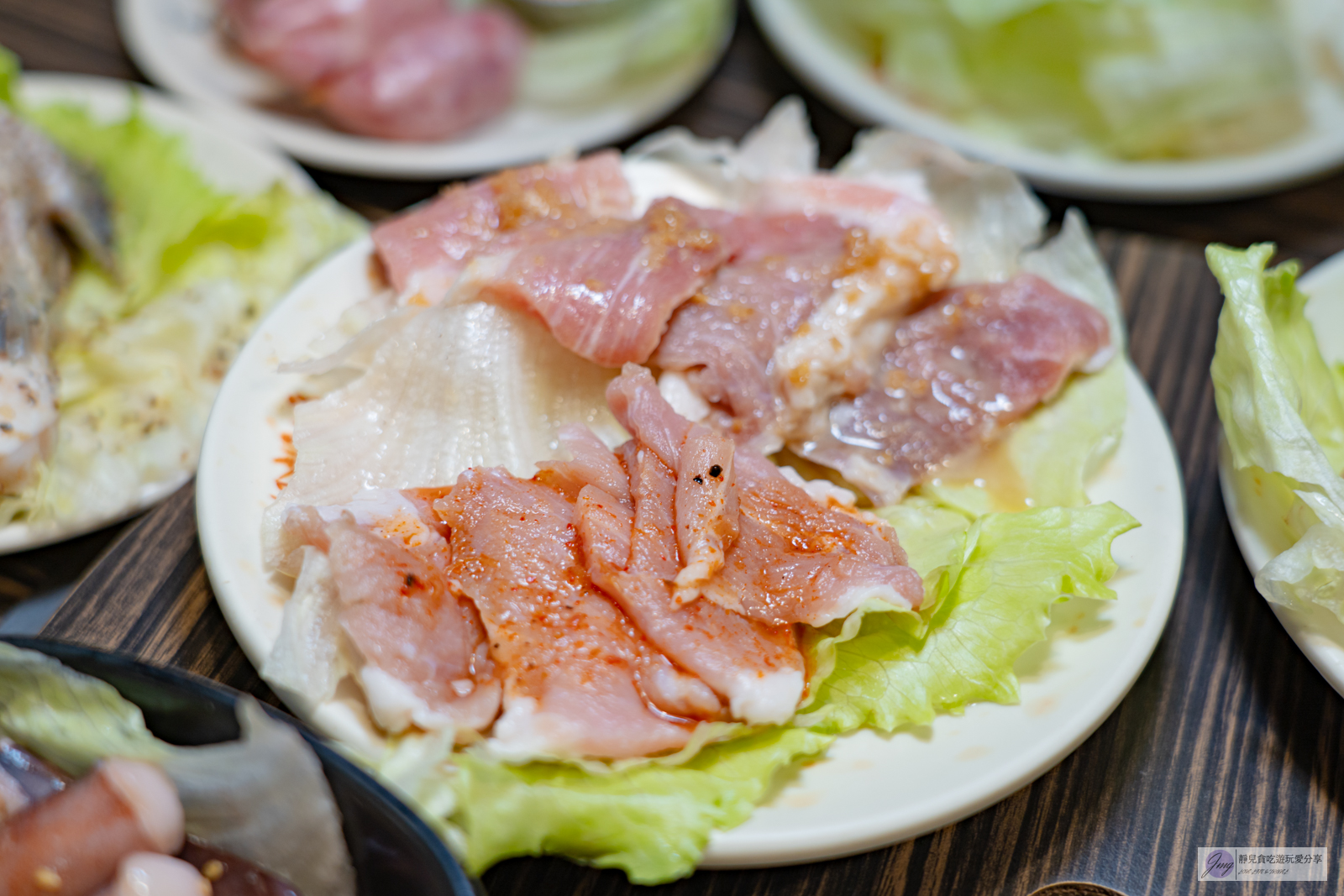 宜蘭冬山美食-燒肉眾精緻炭火燒肉-當日壽星送龍蝦！見島美和牛吃到飽$799，飲料冰淇淋無限暢飲超划算/鄰近羅東運動公園 @靜兒貪吃遊玩愛分享