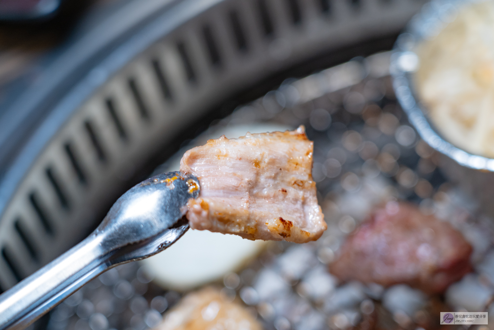 宜蘭冬山美食-燒肉眾精緻炭火燒肉-當日壽星送龍蝦！見島美和牛吃到飽$799，飲料冰淇淋無限暢飲超划算/鄰近羅東運動公園 @靜兒貪吃遊玩愛分享