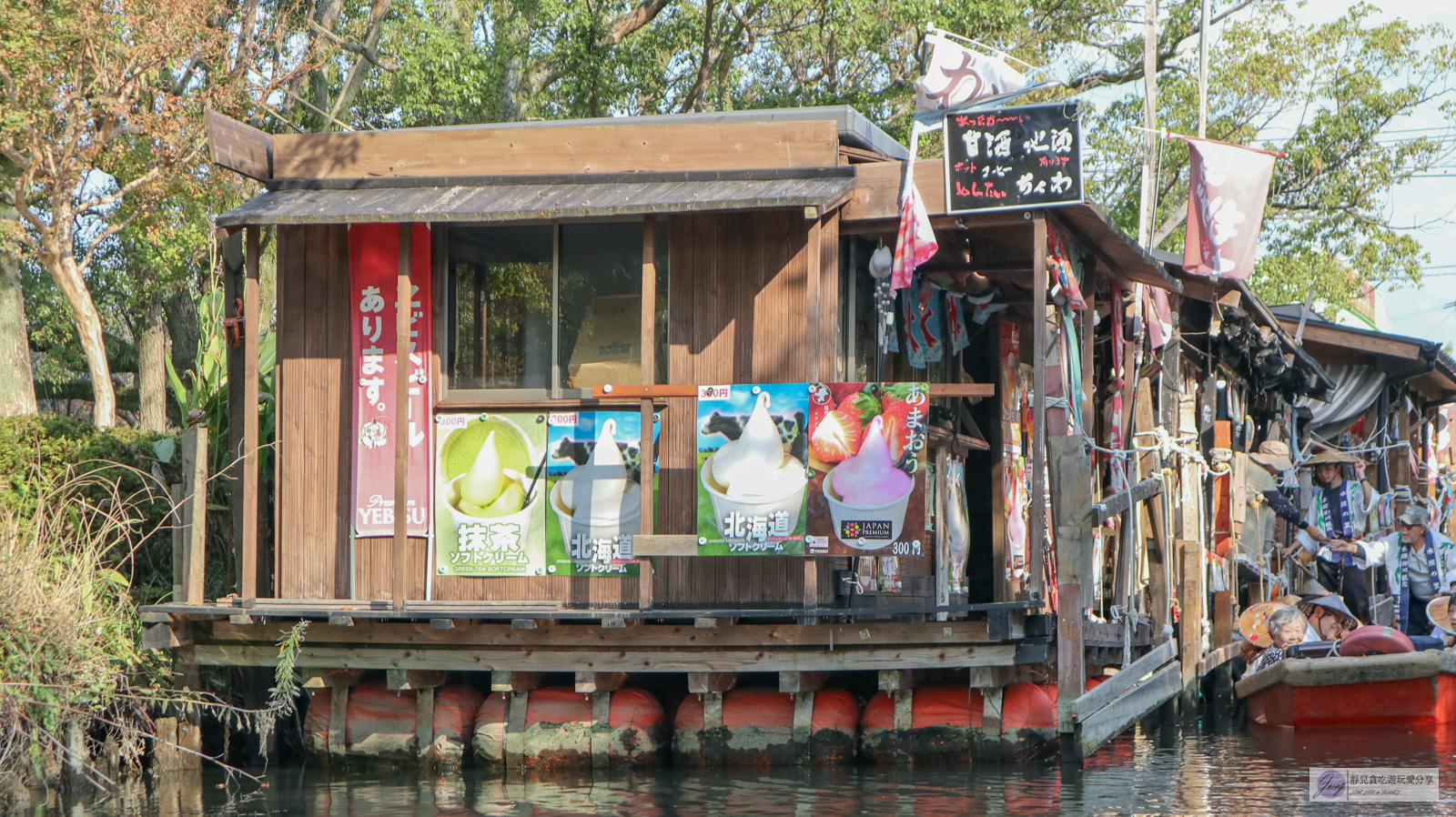 日本九州景點-柳川觀光遊船-飽覽歷史古鎮的美麗運河，乘船遊水鄉，水上威尼斯美名/福岡景點 @靜兒貪吃遊玩愛分享