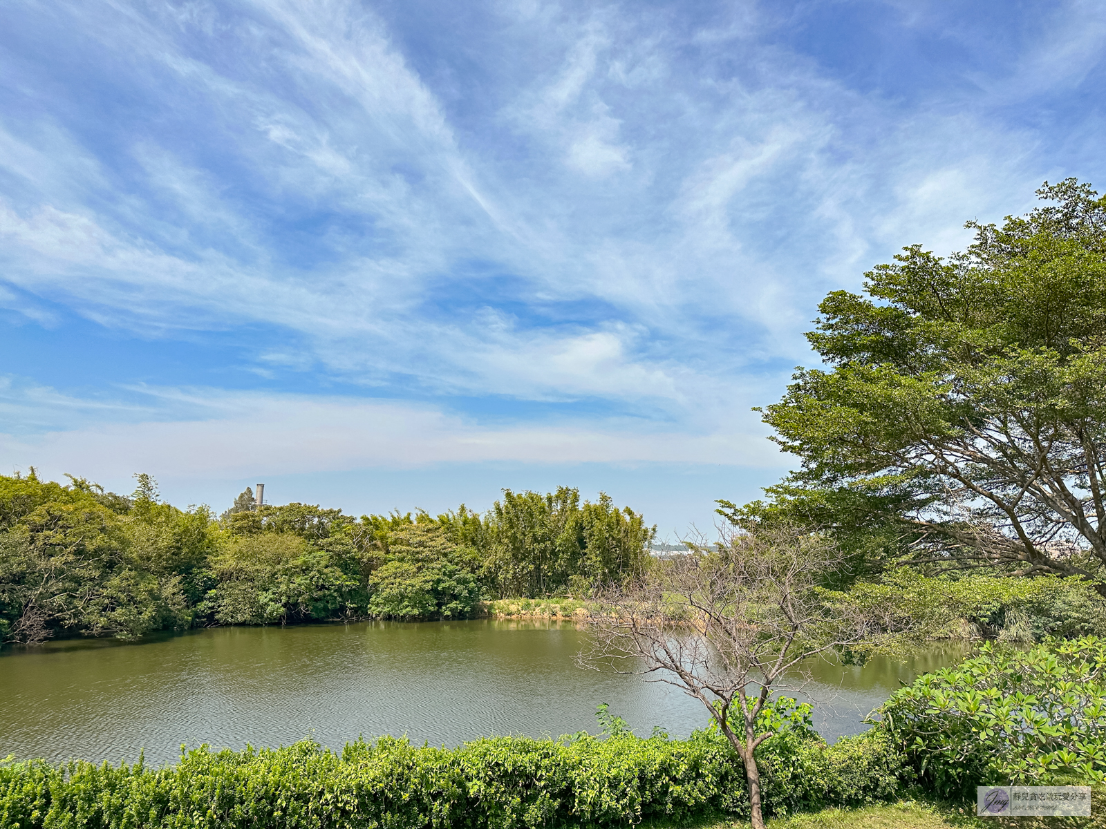 桃園楊梅美食-八方園客家餐廳-百年三合院古厝！道道無雷的客家料理，軟嫩美味的燜鴨必點/鄰近楊梅交流道 @靜兒貪吃遊玩愛分享