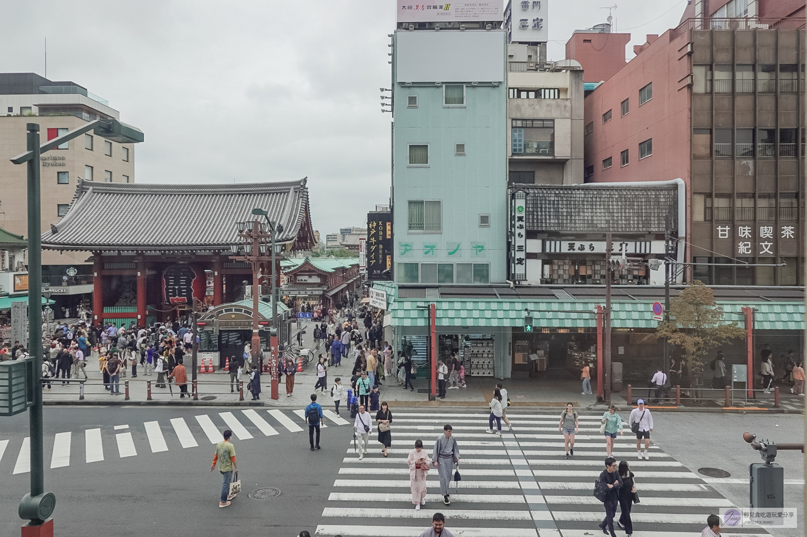 日本東京景點-淺草文化觀光中心-免費展望台景點，知名建築大師隈研吾設計，晴空塔、淺草寺街景一覽無遺 @靜兒貪吃遊玩愛分享