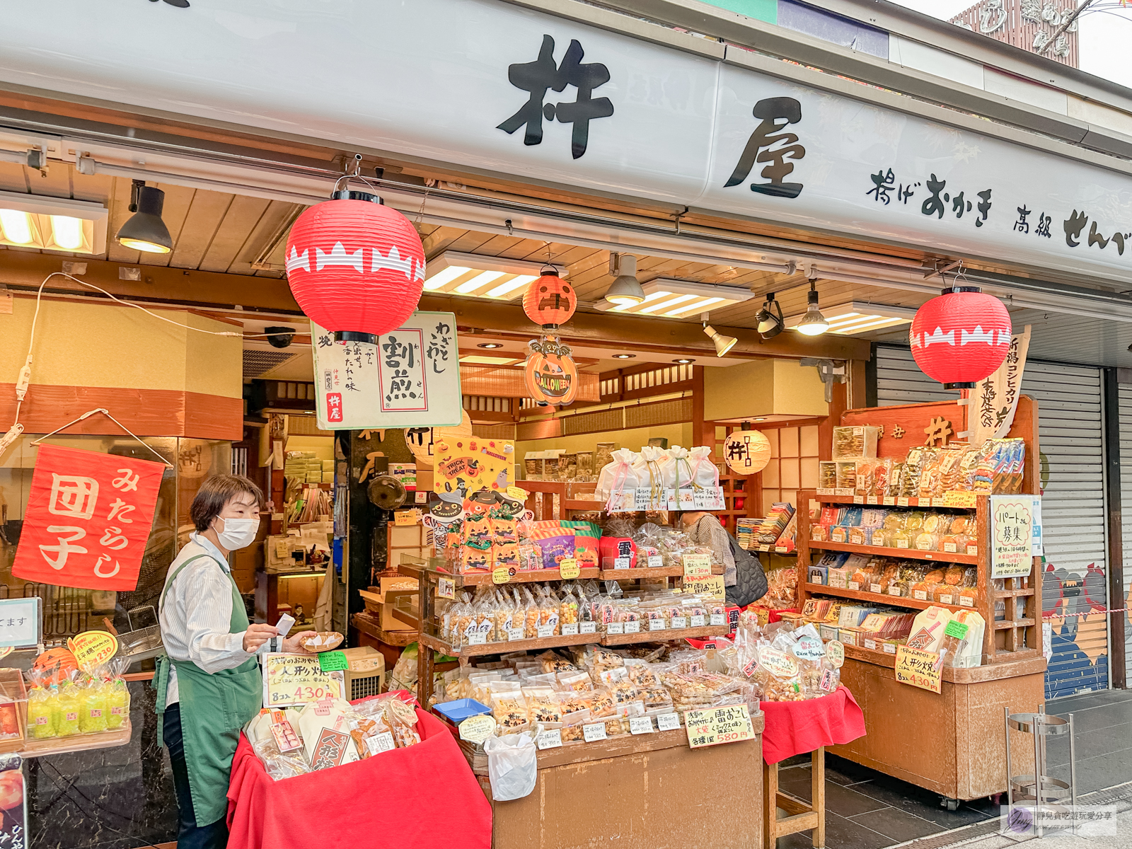 日本東京景點-淺草寺 雷門-東京最古老的寺院！擁有千年歷史的東京必訪景點、美食，水上巴士飽覽整個城鎮風景 @靜兒貪吃遊玩愛分享