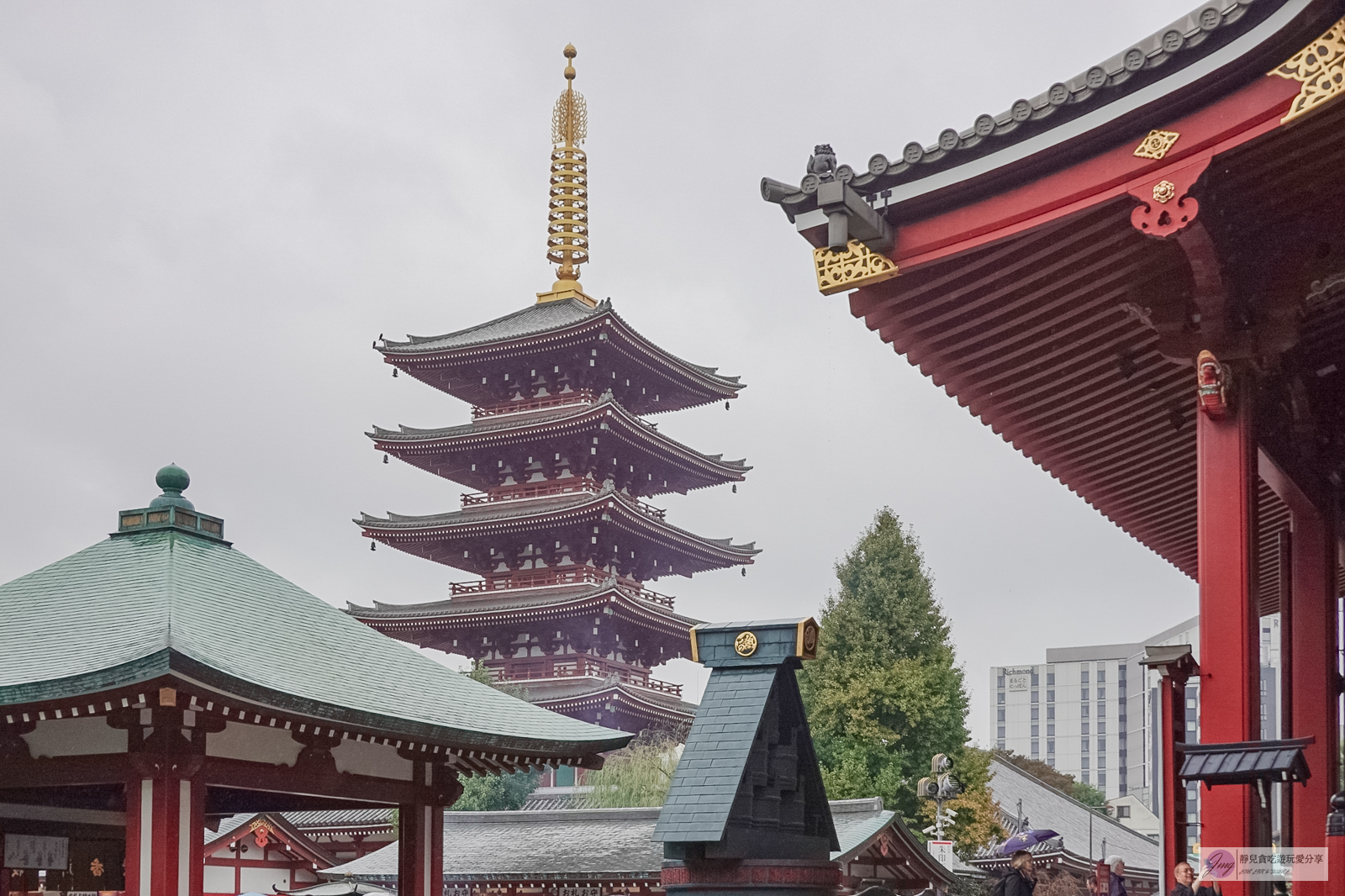 日本東京景點-淺草寺 雷門-東京最古老的寺院！擁有千年歷史的東京必訪景點、美食，水上巴士飽覽整個城鎮風景 @靜兒貪吃遊玩愛分享