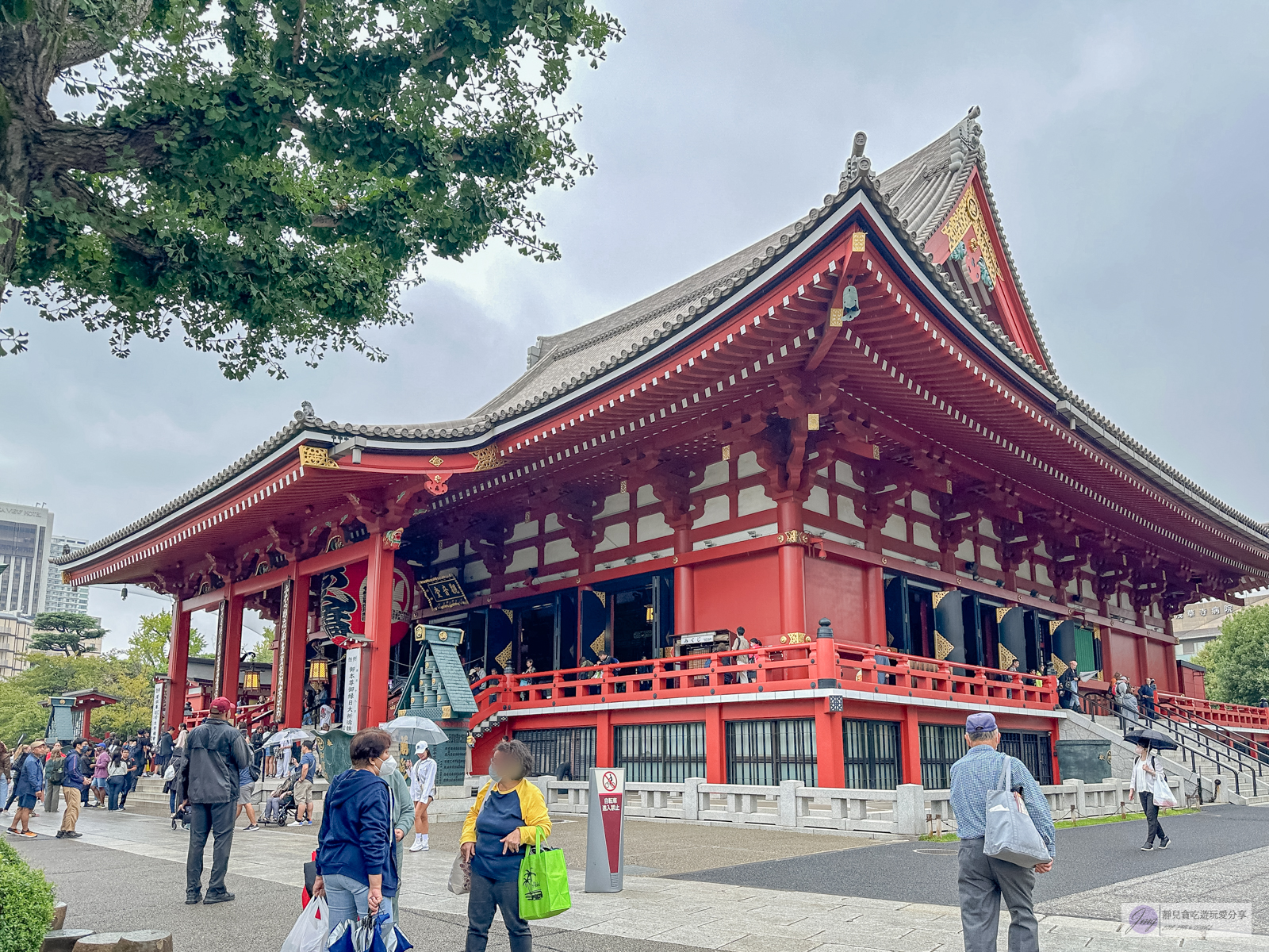 日本東京景點-淺草寺 雷門-東京最古老的寺院！擁有千年歷史的東京必訪景點、美食，水上巴士飽覽整個城鎮風景 @靜兒貪吃遊玩愛分享