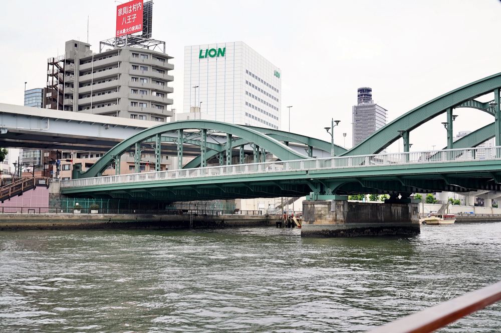 日本東京景點-淺草寺 雷門-東京最古老的寺院！擁有千年歷史的東京必訪景點、美食，水上巴士飽覽整個城鎮風景 @靜兒貪吃遊玩愛分享