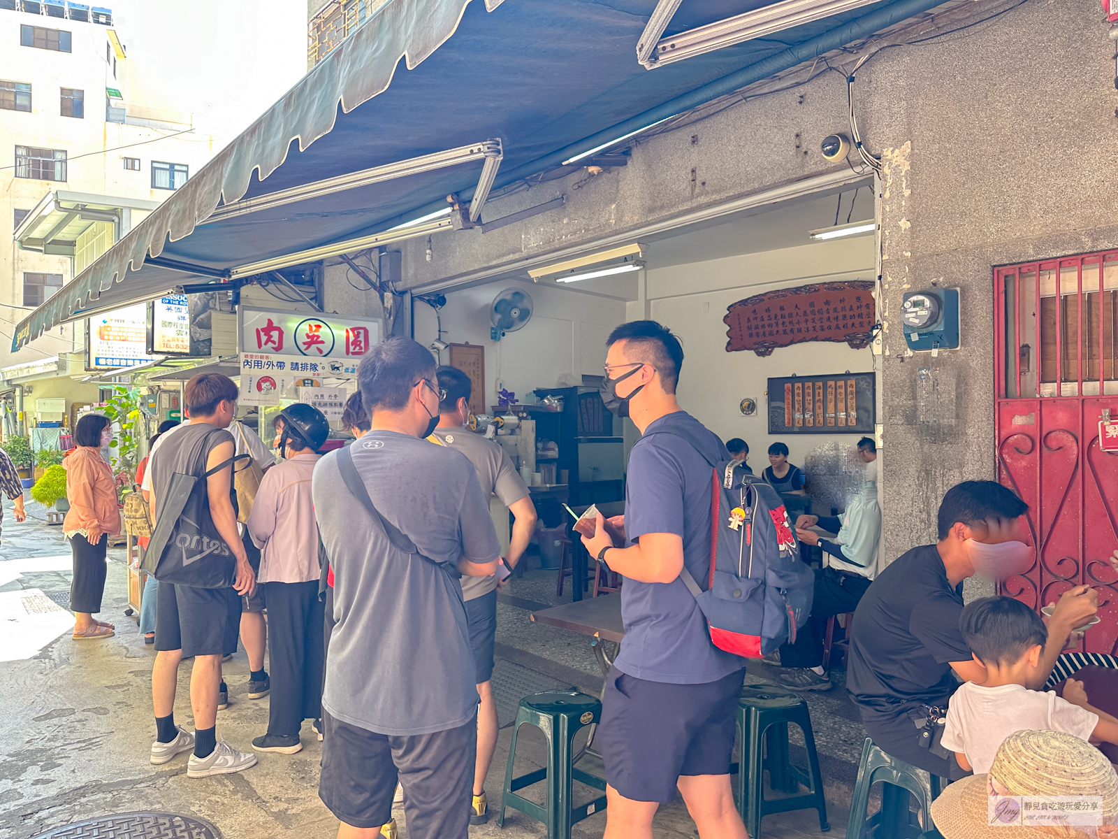 雲林斗六美食-吳記肉圓-在地經營72年老店！隱藏市場巷弄內的排隊人氣銅板小吃/鄰近斗六車站 @靜兒貪吃遊玩愛分享