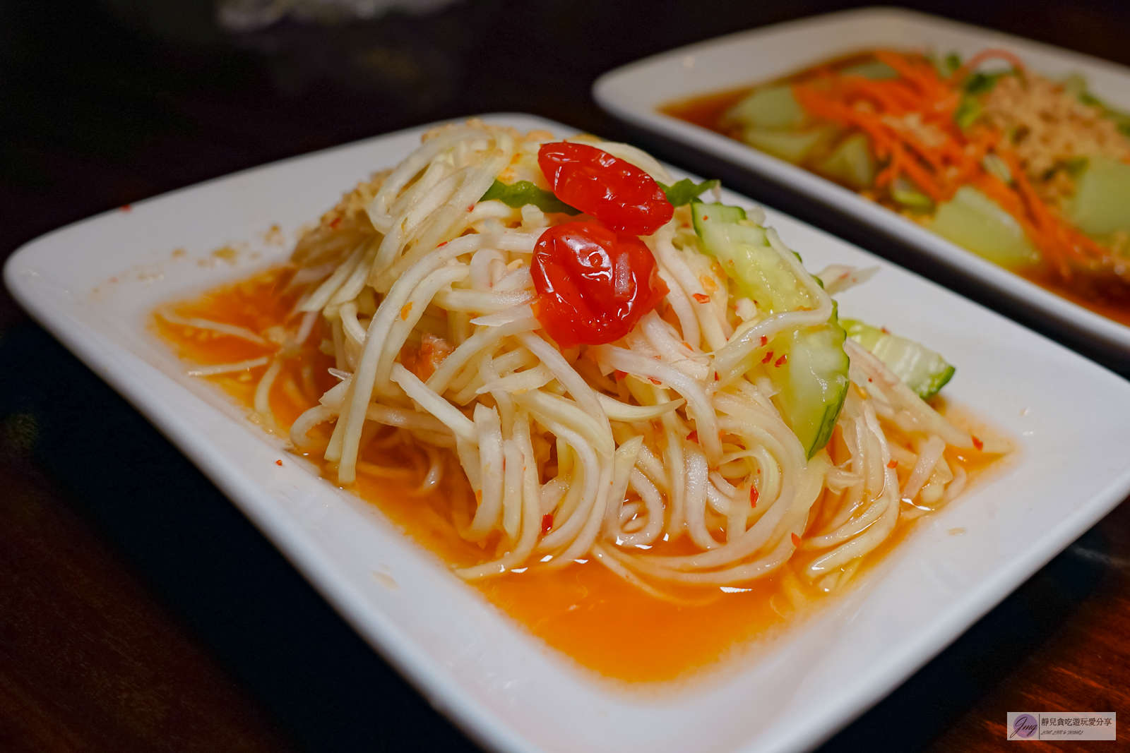 桃園平鎮美食-阿美米干-在地超人氣排隊雲南美食！連開3家店用餐時段依舊客滿/鄰近忠貞市場 @靜兒貪吃遊玩愛分享