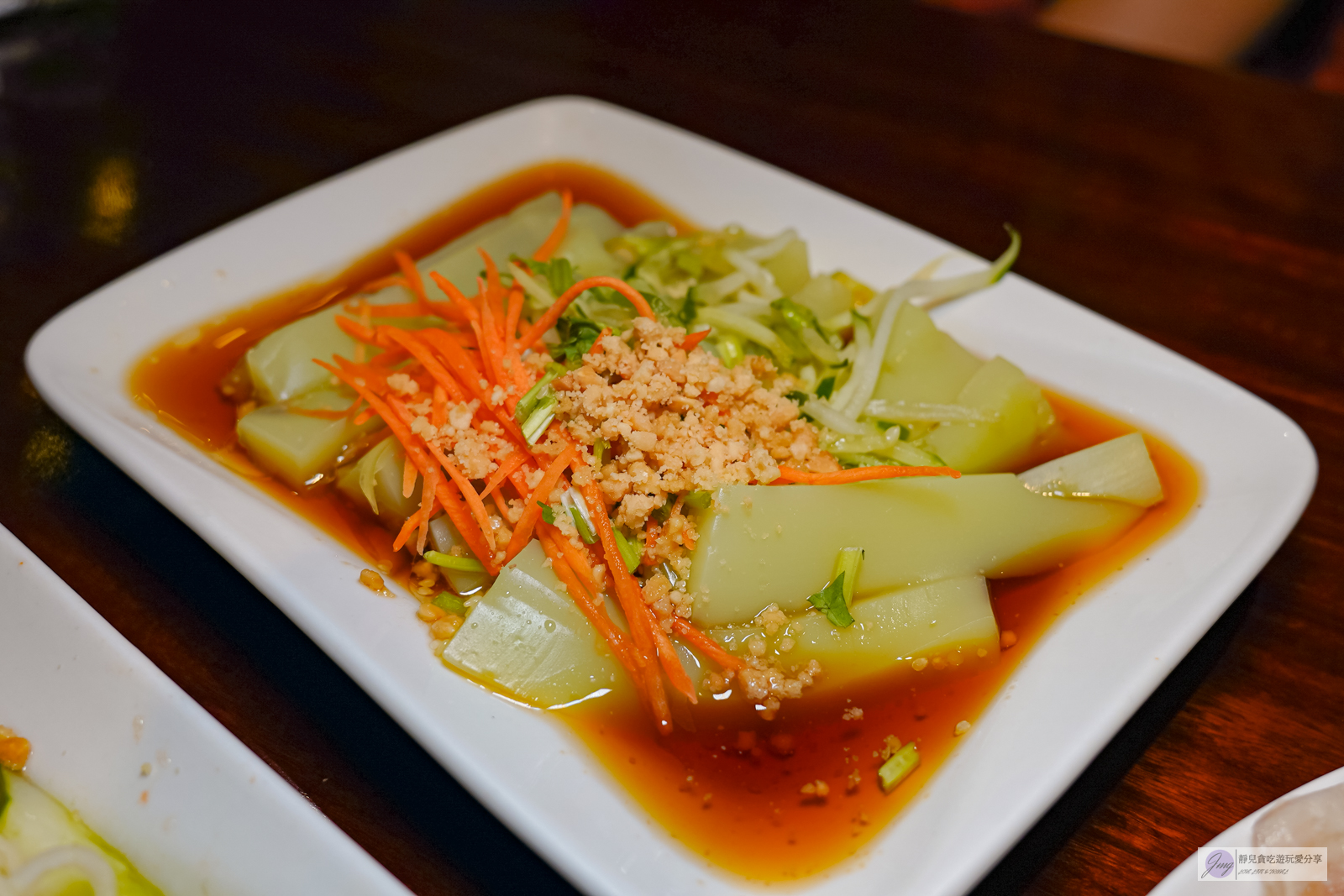 桃園平鎮美食-阿美米干-在地超人氣排隊雲南美食！連開3家店用餐時段依舊客滿/鄰近忠貞市場 @靜兒貪吃遊玩愛分享