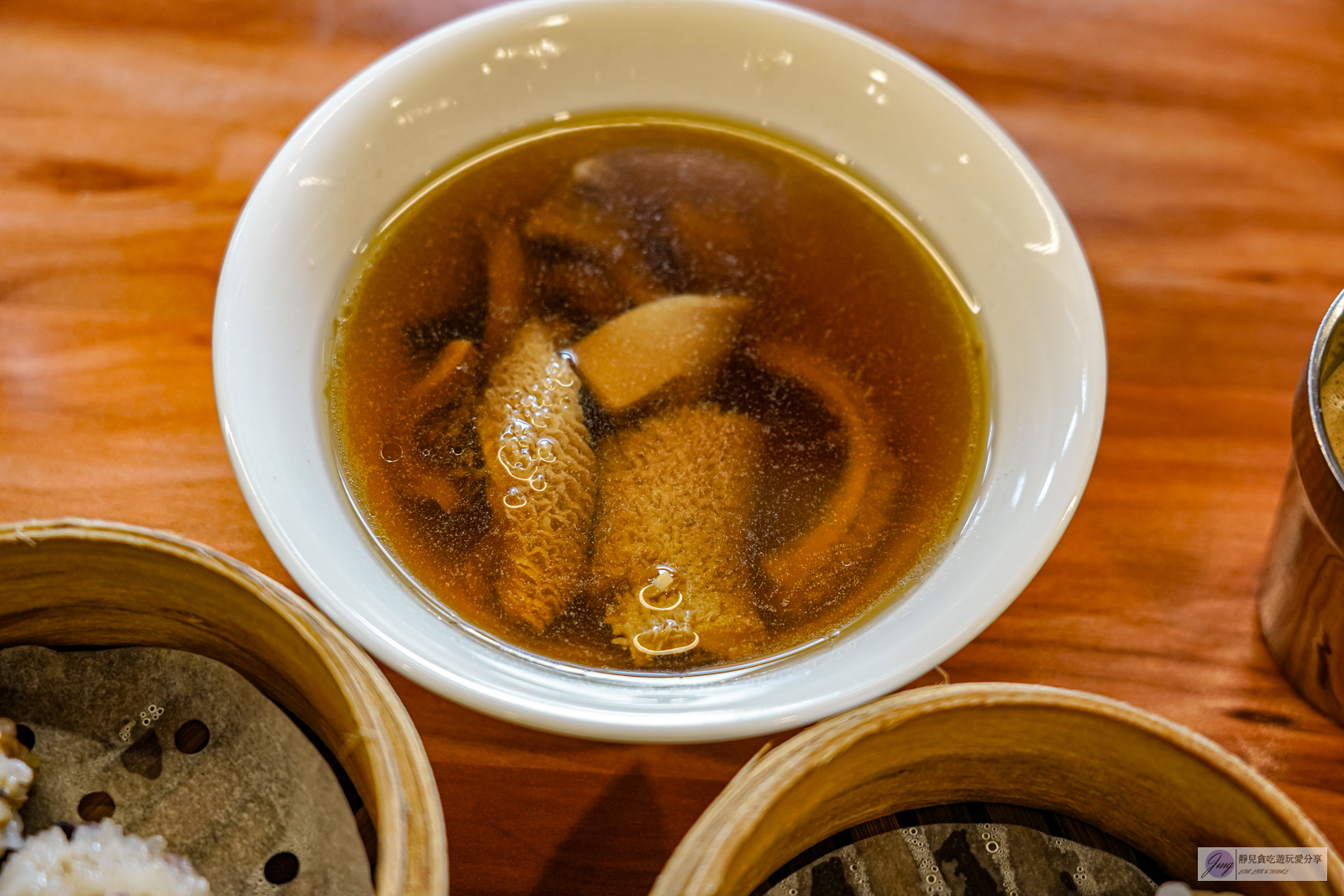 桃園美食-港龘港式飲茶-超過60種料理！蒸籠港點、海鮮冷盤、熟食等港式自助百匯，450元免服務費吃到飽/鄰近虎頭山公園 @靜兒貪吃遊玩愛分享