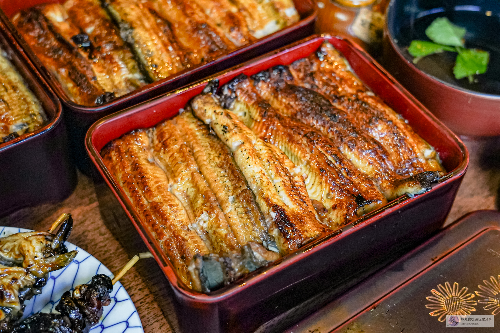 日本淺草美食-色川鰻魚飯-一天只營業2.5小時！營業至今163年，超人氣排隊鰻魚飯/鄰近淺草雷門 @靜兒貪吃遊玩愛分享