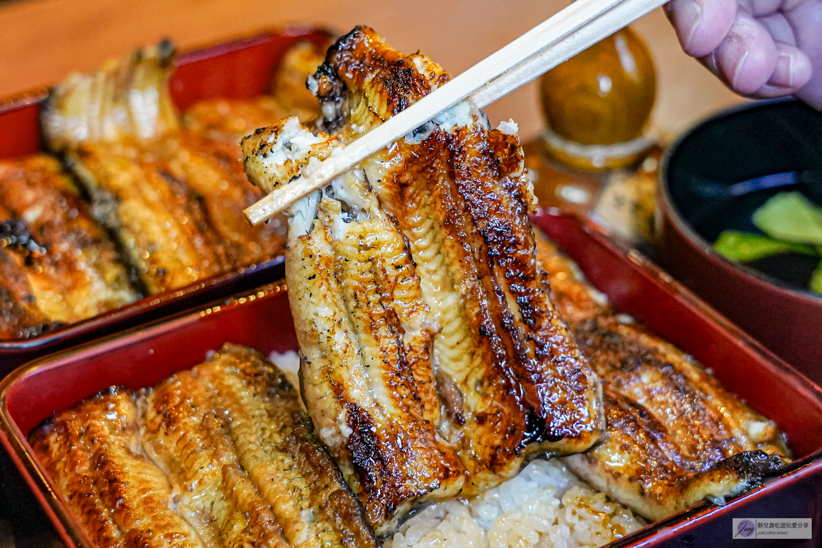 日本淺草美食-色川鰻魚飯-一天只營業2.5小時！營業至今163年，超人氣排隊鰻魚飯/鄰近淺草雷門 @靜兒貪吃遊玩愛分享