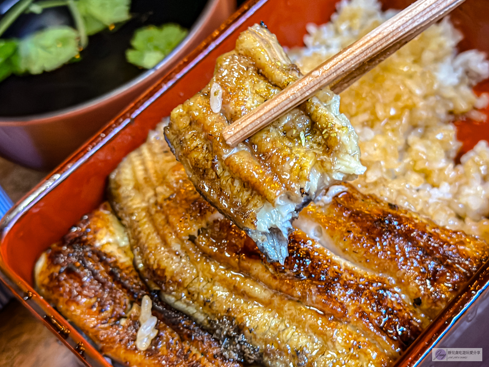 日本淺草美食-色川鰻魚飯-一天只營業2.5小時！營業至今163年，超人氣排隊鰻魚飯/鄰近淺草雷門 @靜兒貪吃遊玩愛分享