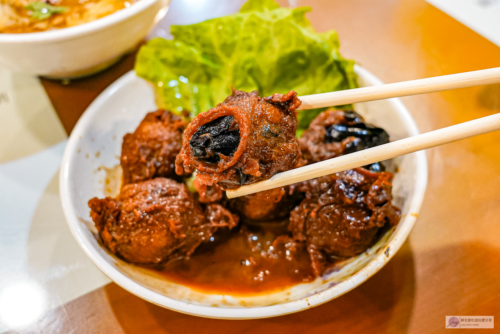 雲林斗六美食-阿國獅魷魚羹-在地經營72年！傳承三代的古早味小吃，人氣魷魚嘴超特別，免費停車/鄰近斗六火車站 @靜兒貪吃遊玩愛分享