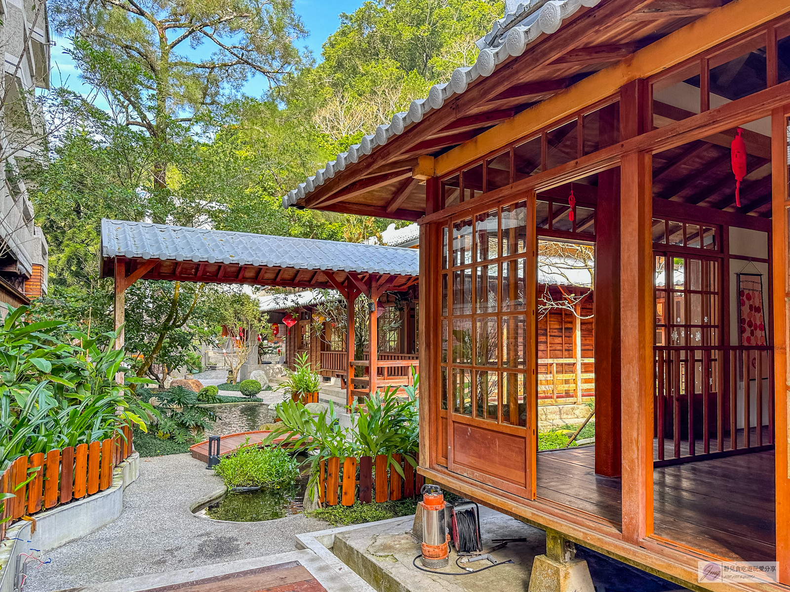 花蓮玉里-山嵐拉麵-秒飛京都！百年日式老房塌塌米吃拉麵，日式庭園造景超Chill，浴衣體驗只要300元/安通溫泉店 @靜兒貪吃遊玩愛分享