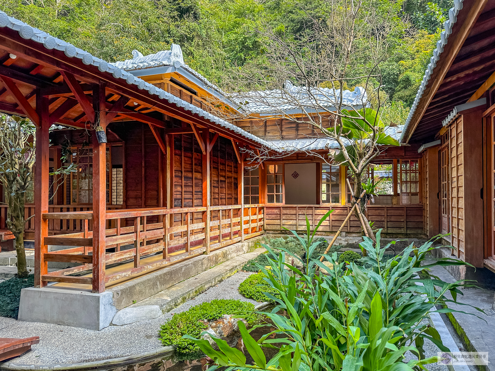 花蓮玉里-山嵐拉麵-秒飛京都！百年日式老房塌塌米吃拉麵，日式庭園造景超Chill，浴衣體驗只要300元/安通溫泉店 @靜兒貪吃遊玩愛分享