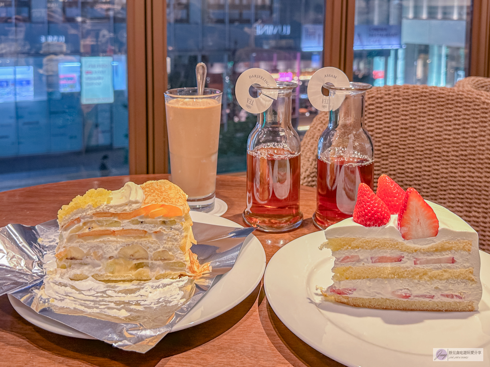 日本東京美食-HARBS LUMINE有樂町店-超夯人氣水果千層蛋糕，多達14種口味，必吃的排隊甜點/鄰近銀座 @靜兒貪吃遊玩愛分享