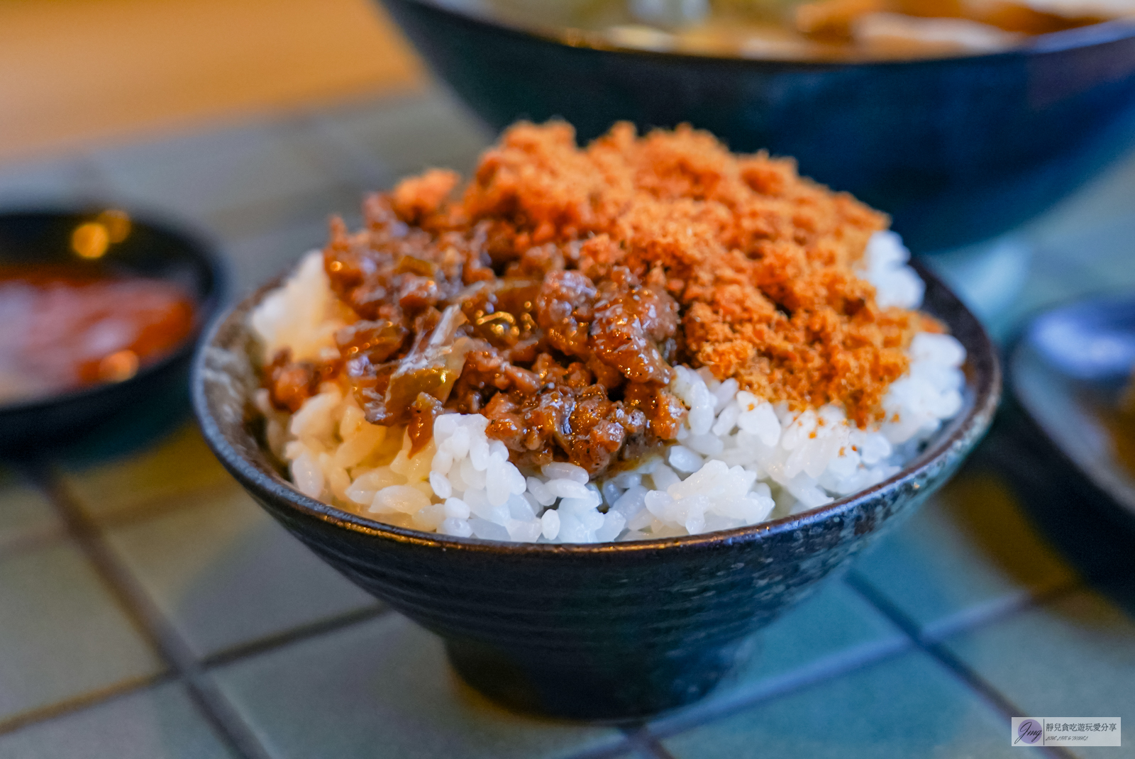 台中中區美食-柳川窟-隱藏在柳川古道深處！日式老宅改造的關東煮店，天然湯頭甘甜好喝可以無限續/鄰近柳川水岸景觀步道 @靜兒貪吃遊玩愛分享