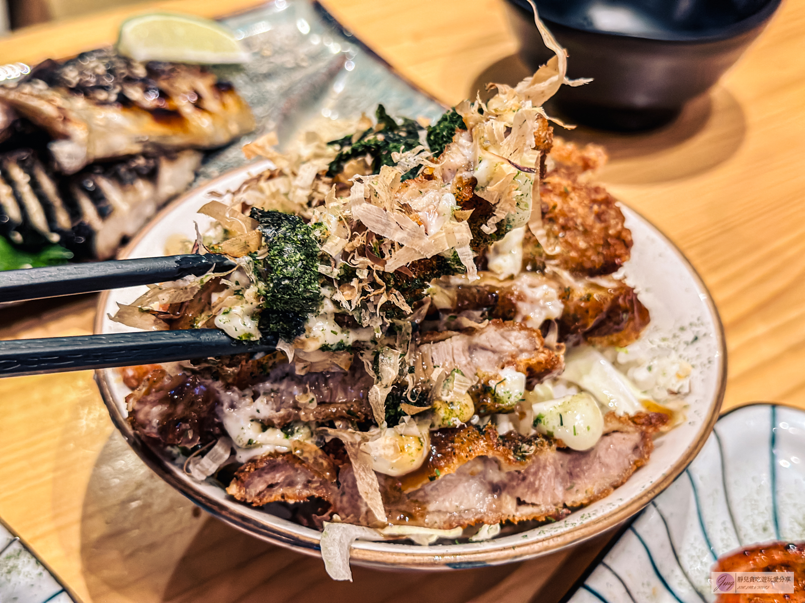 宜蘭礁溪美食-日嚐こんばんは-日式超人氣文青居酒屋，丼飯最低只要190元/鄰近湯圍溝溫泉公園 @靜兒貪吃遊玩愛分享