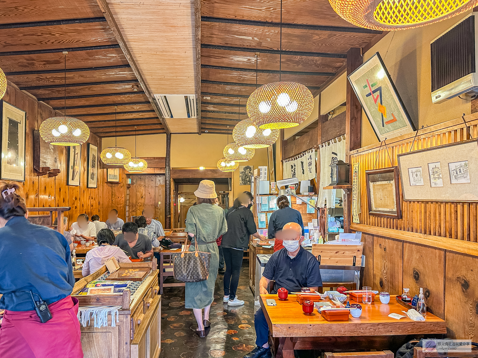 日本三島美食-鰻魚飯櫻家-1200度炭烤鰻魚飯！安政三年創業至今167年，超人氣排隊鰻魚飯/鄰近三島廣小路駅 @靜兒貪吃遊玩愛分享