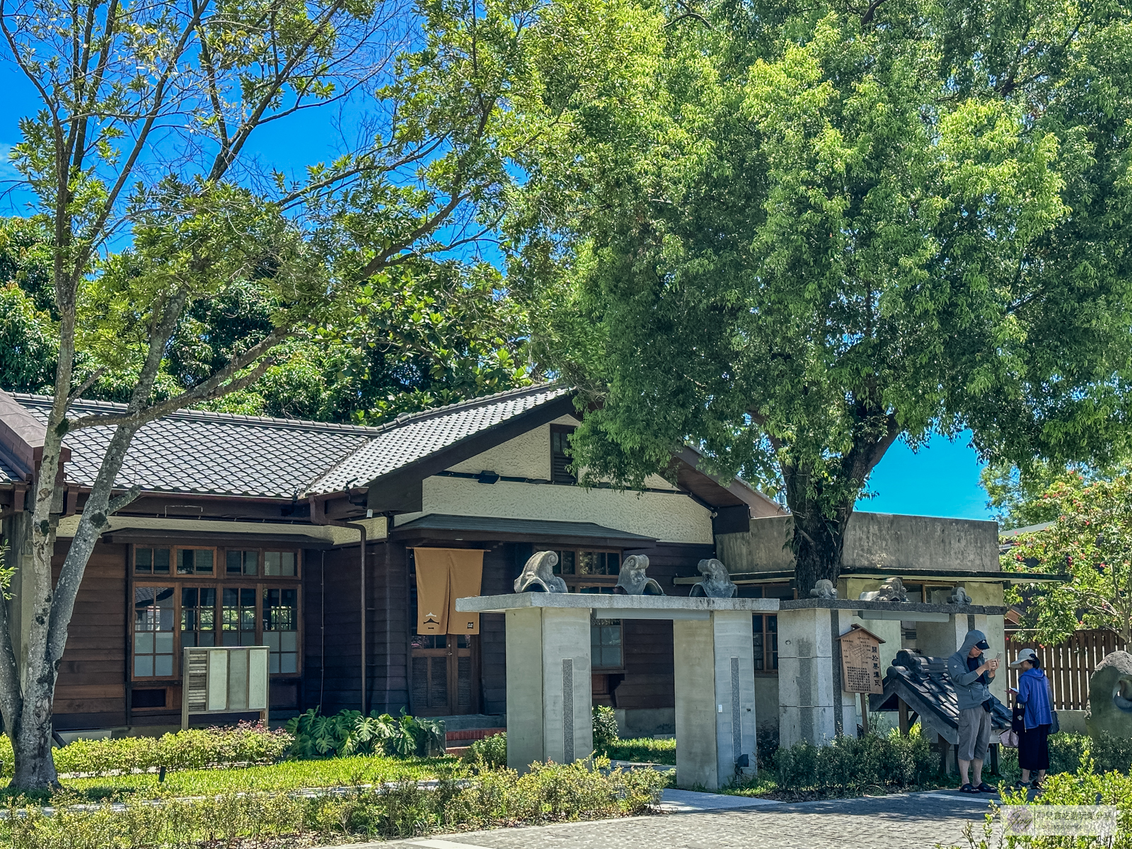 花蓮將軍府1936-家咖哩-宛如漫步京都！日式88年古蹟改造，多達16品牌進駐，在地食材製作的風味咖哩 @靜兒貪吃遊玩愛分享