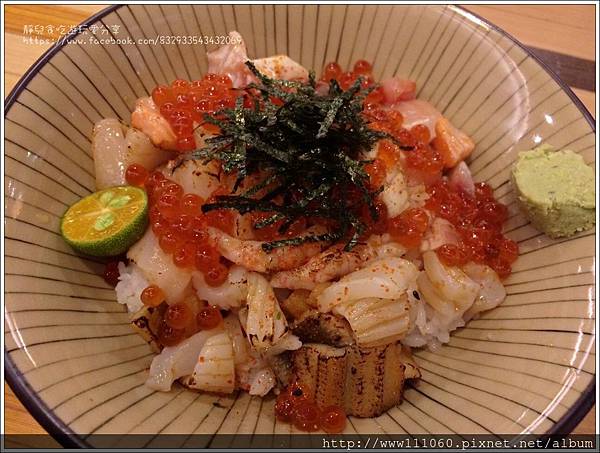 ★食★台中區→文心崇德店【隱し藏丼飯達人】超美味新鮮的海鮮丼飯 @靜兒貪吃遊玩愛分享