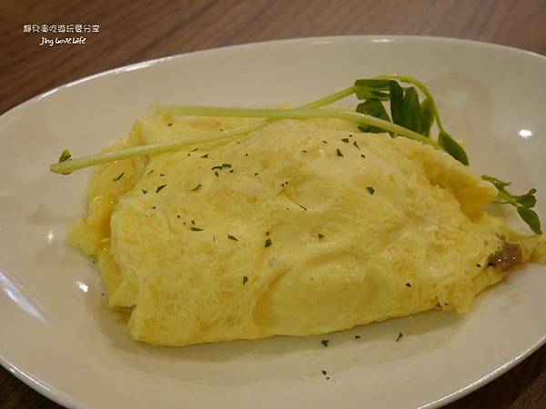 ★食★桃園。豐滿中壢中原店→【豐滿總匯三明治】豐盛又美味的早午餐❤中壢早午餐、咖啡下午茶 @靜兒貪吃遊玩愛分享