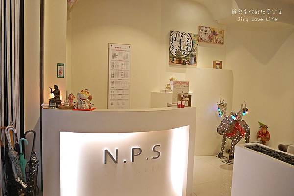 ♡體驗♡台北市。雙連站【N.P.S Nail 光療凝膠概念美甲】出國前走跳必備方便省時炯炯有神的6D濃密睫毛❤美甲、美睫 @靜兒貪吃遊玩愛分享