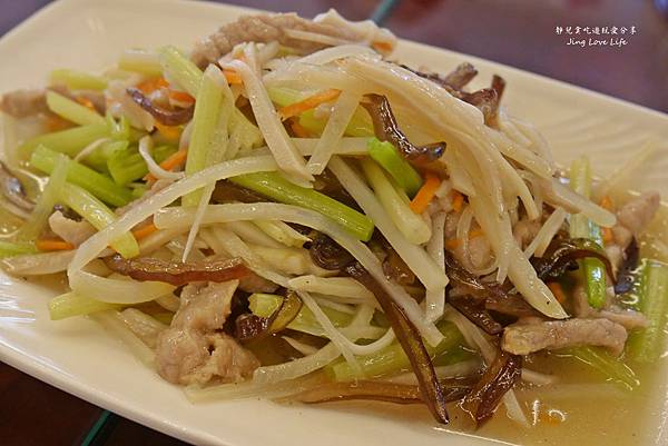 ❚食❚桃園→【弼園春】細火慢燒精心燉煮的川浙料理/私房麵老菜館/桃園川菜 @靜兒貪吃遊玩愛分享