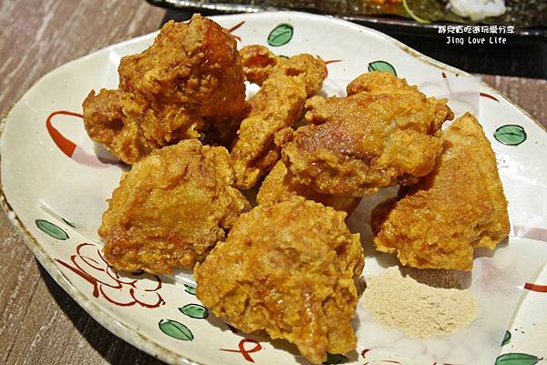 ❚食❚台中。西區→【羽笠食事處】超彭派的平價海鮮丼飯/台中美食祭 @靜兒貪吃遊玩愛分享