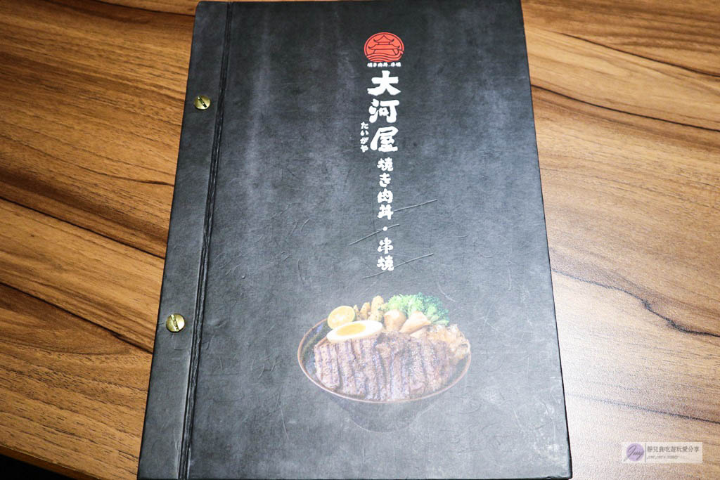 台北市政府站-大河屋 燒肉丼 串燒-微風南山限定天使大蝦干貝丼VS塩蔥牛舌/微風南山店 @靜兒貪吃遊玩愛分享