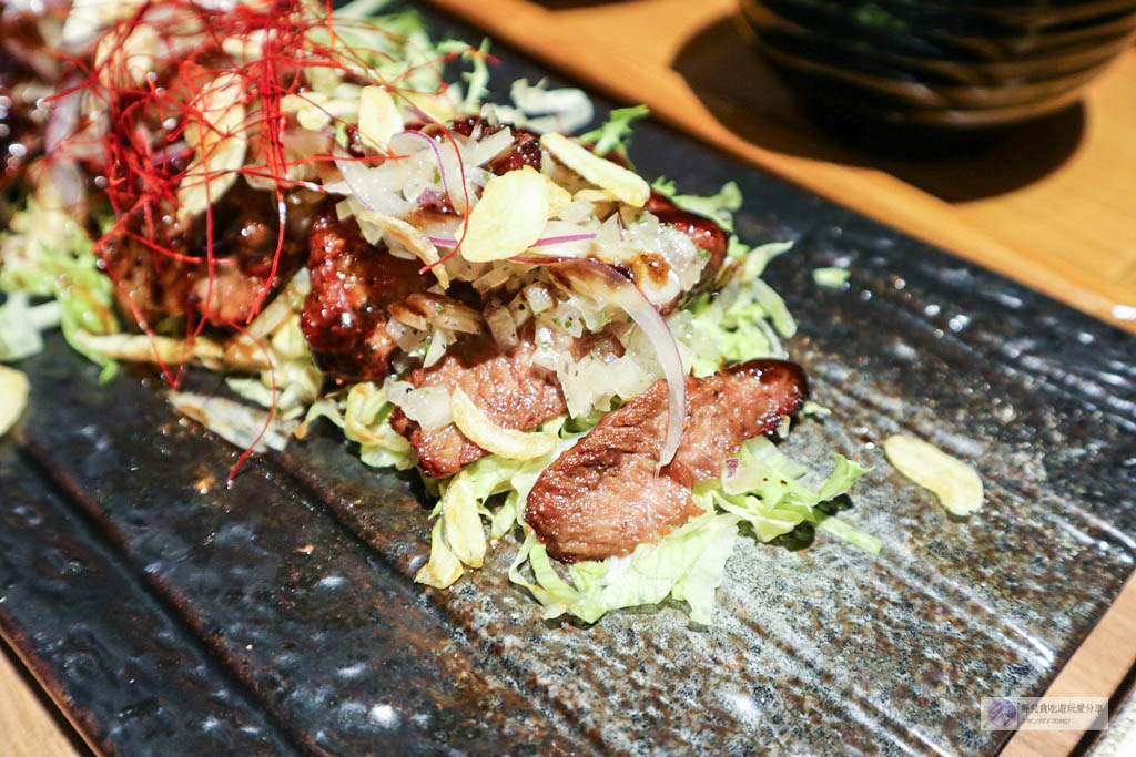 台北市政府站-大河屋 燒肉丼 串燒-微風南山限定天使大蝦干貝丼VS塩蔥牛舌/微風南山店 @靜兒貪吃遊玩愛分享