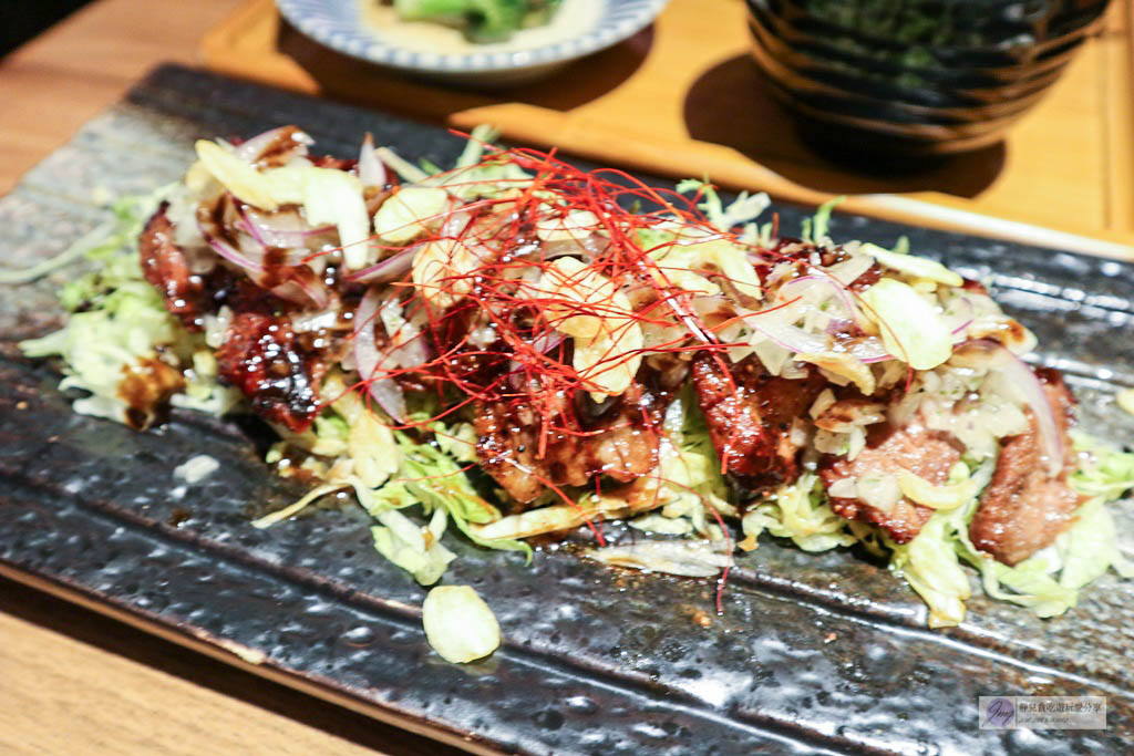 台北市政府站-大河屋 燒肉丼 串燒-微風南山限定天使大蝦干貝丼VS塩蔥牛舌/微風南山店 @靜兒貪吃遊玩愛分享